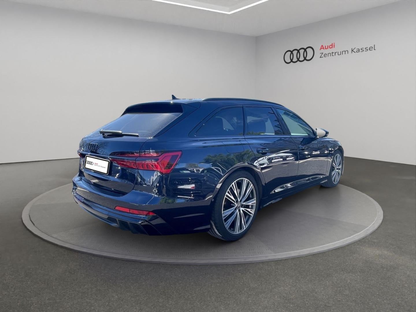 Bild über Audi S6 Avant TDI quattro tiptronic - für weitere Informationen kontaktieren Sie den Audi Partner