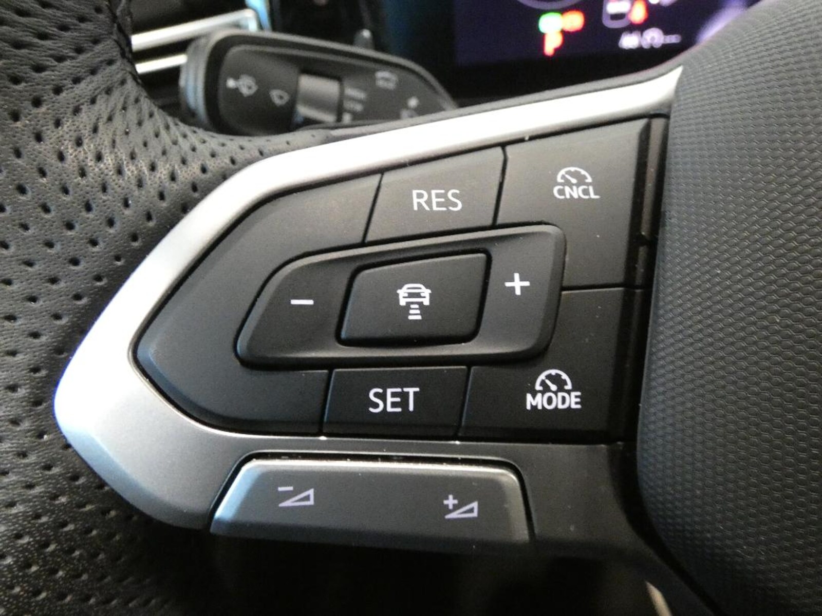 Volkswagen Tiguan – Bild 25