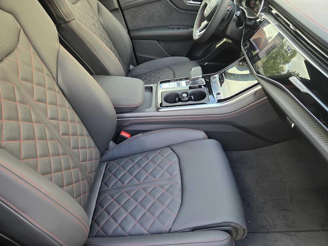 2026 Audi Q8 Prestige - Photo 9