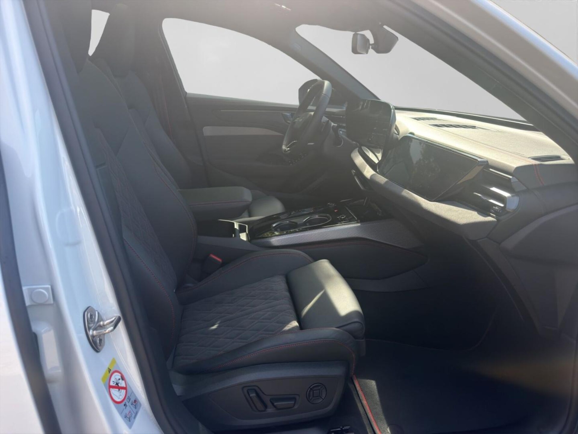 Audi A6 Avant e-hybrid