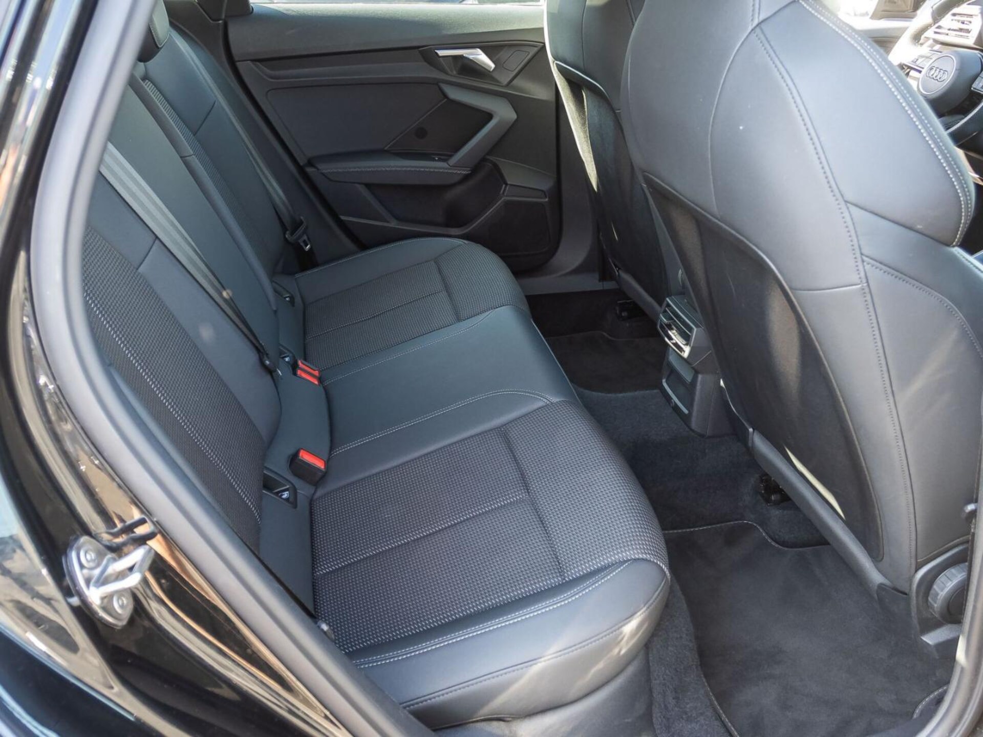 Audi A3 Sportback S line