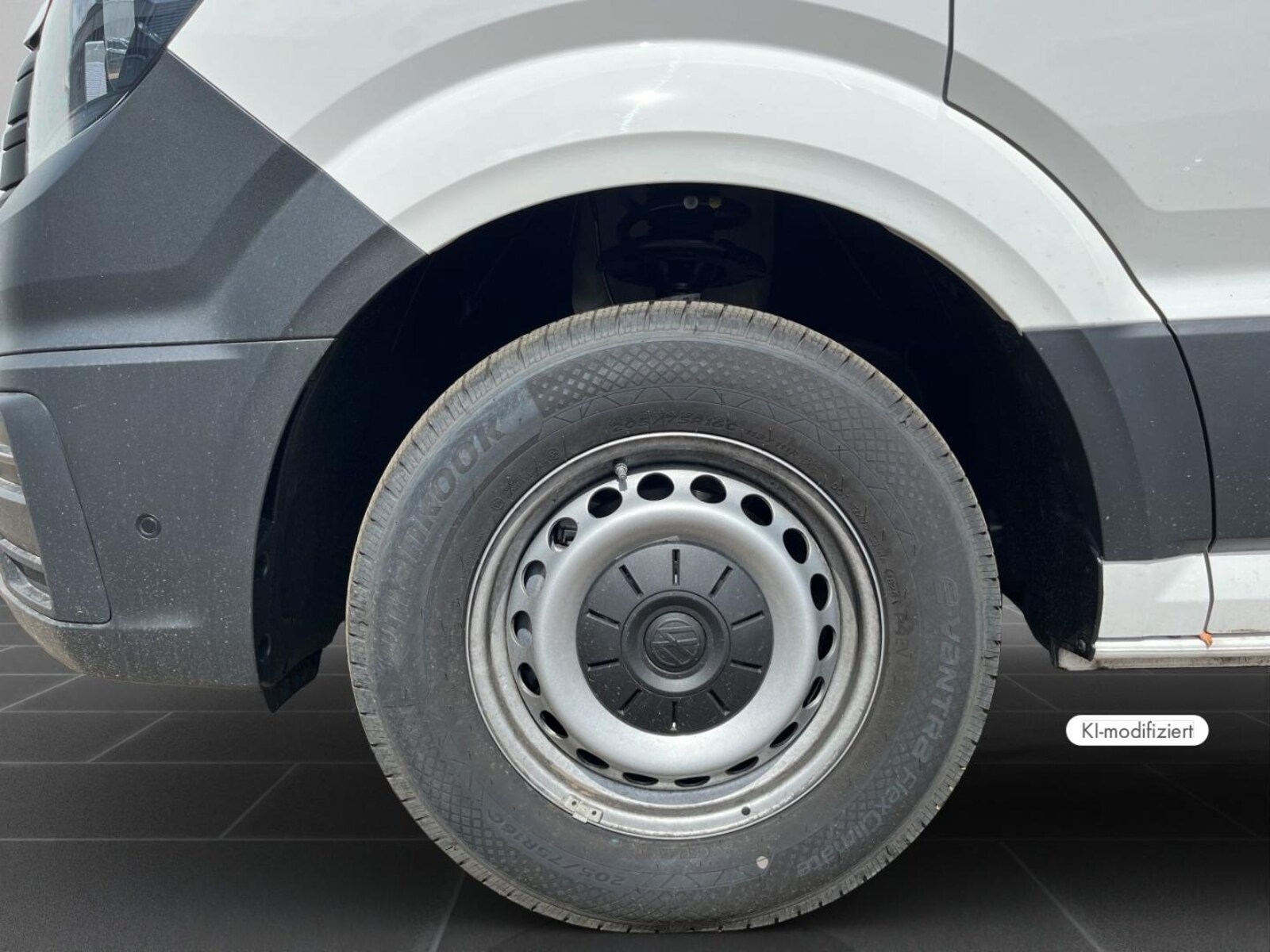 Volkswagen Crafter Kasten mittlerer Radstand – Bild 8