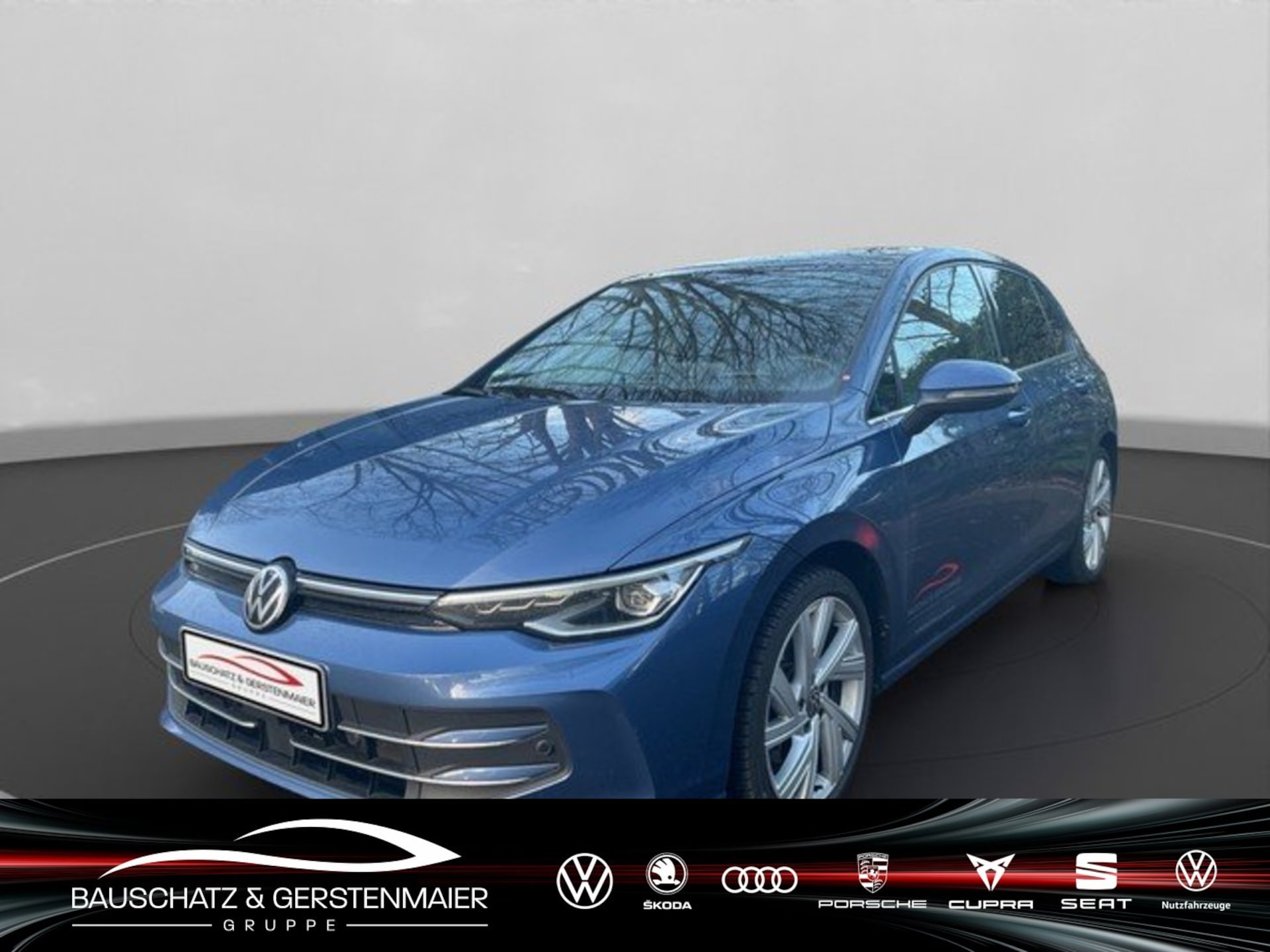 Volkswagen Golf — Volkswagen Golf 1.5 eTSI DSG Edition 50 Style *LED*PANO*