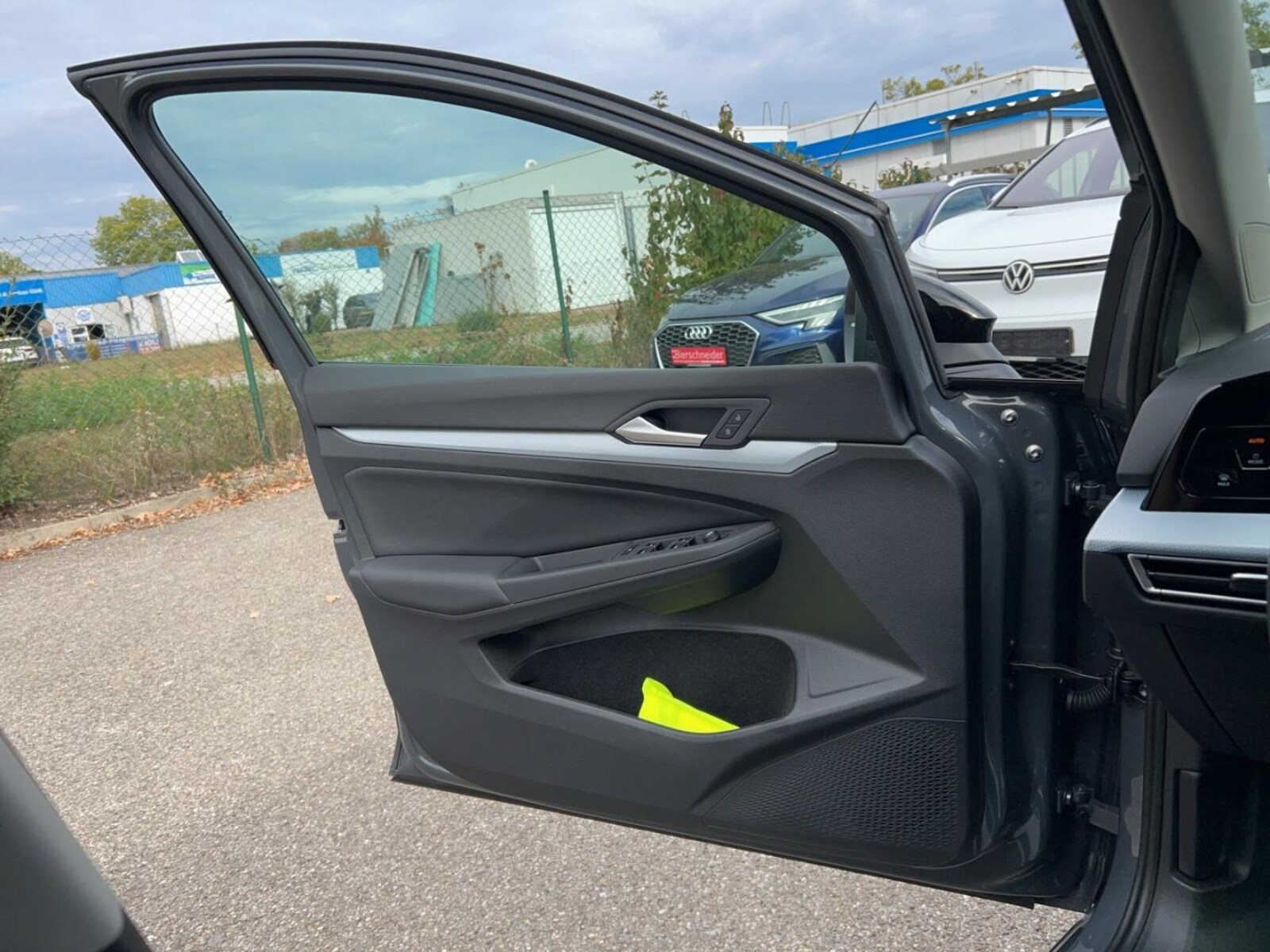 Volkswagen Golf Variant – Bild 16