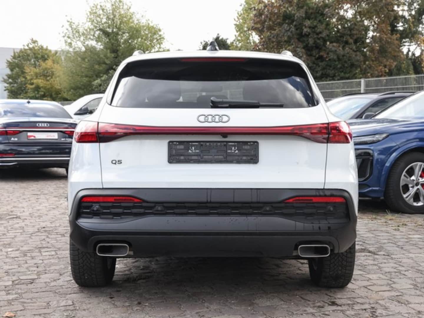 Bild über Audi Q5 SUV TFSI 150 kW S tronic - für weitere Informationen kontaktieren Sie den Audi Partner