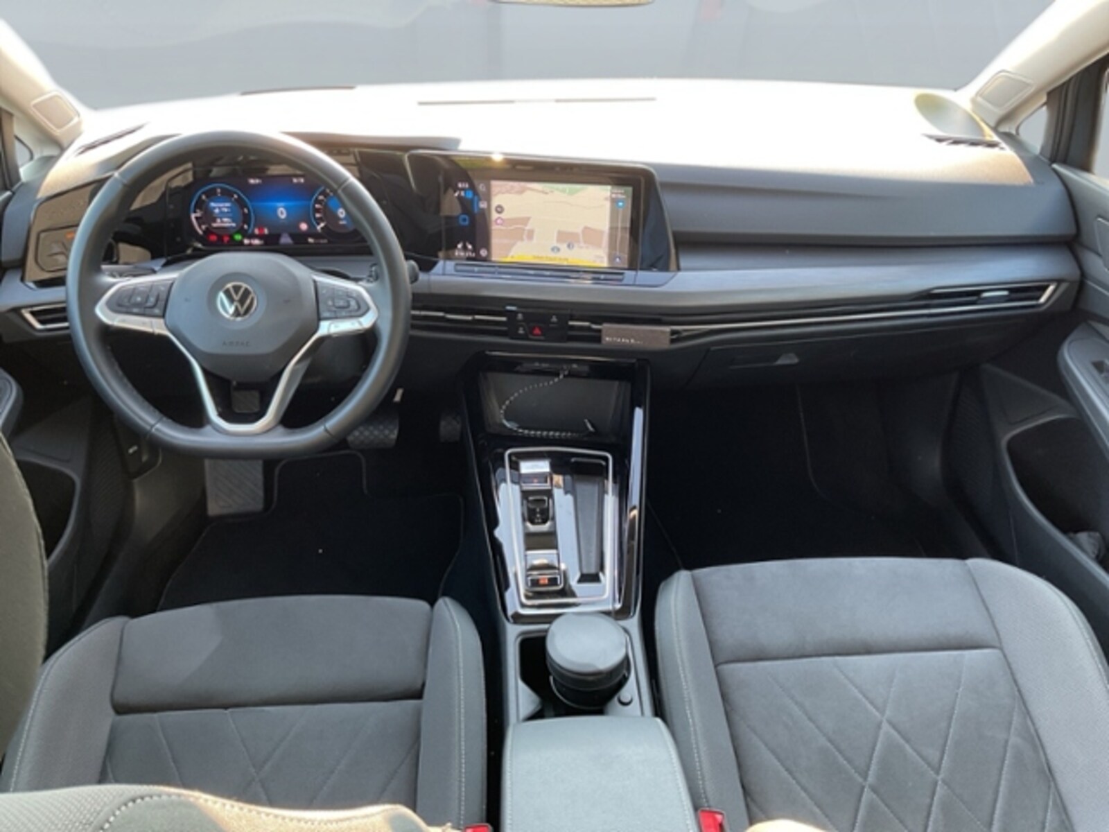 Volkswagen Golf Variant – Bild 8