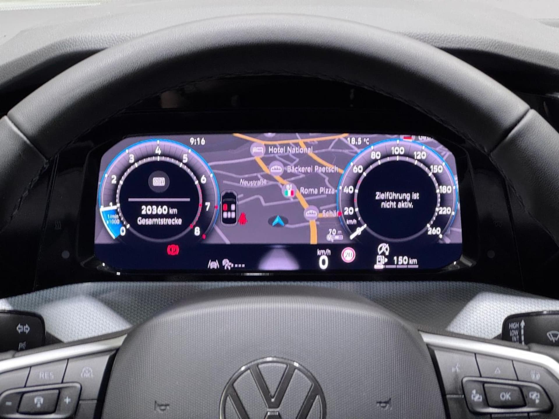 Volkswagen Golf Life