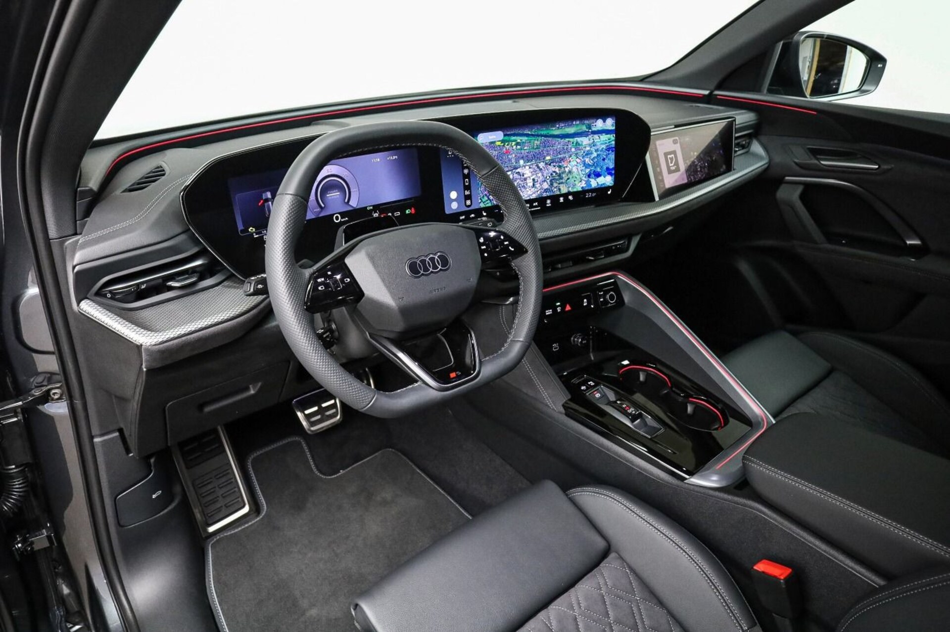 Audi Q5 SUV e-hybrid