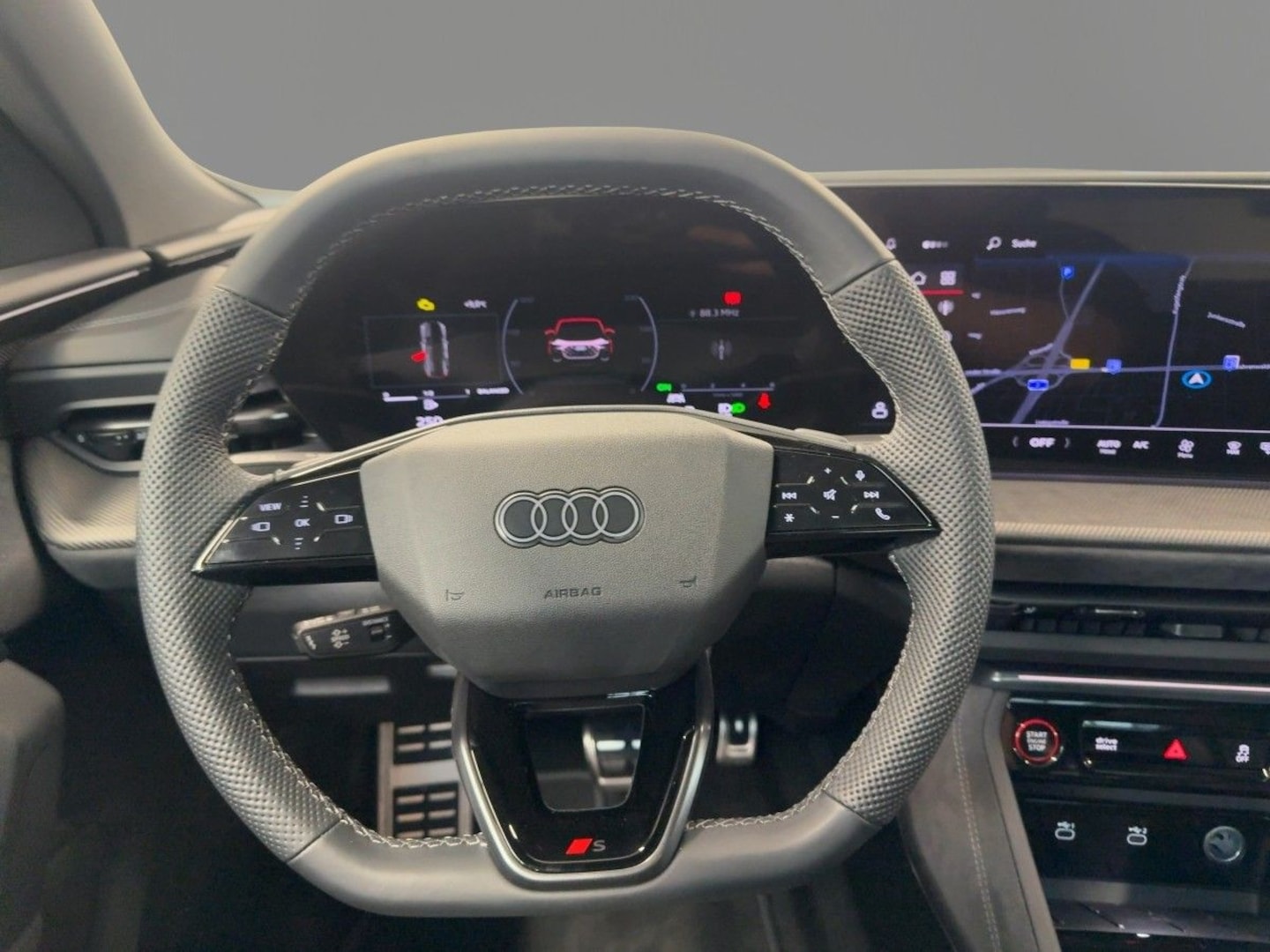 Bild über Audi Q5 Sportback TDI quattro 150 kW S tronic - für weitere Informationen kontaktieren Sie den Audi Partner