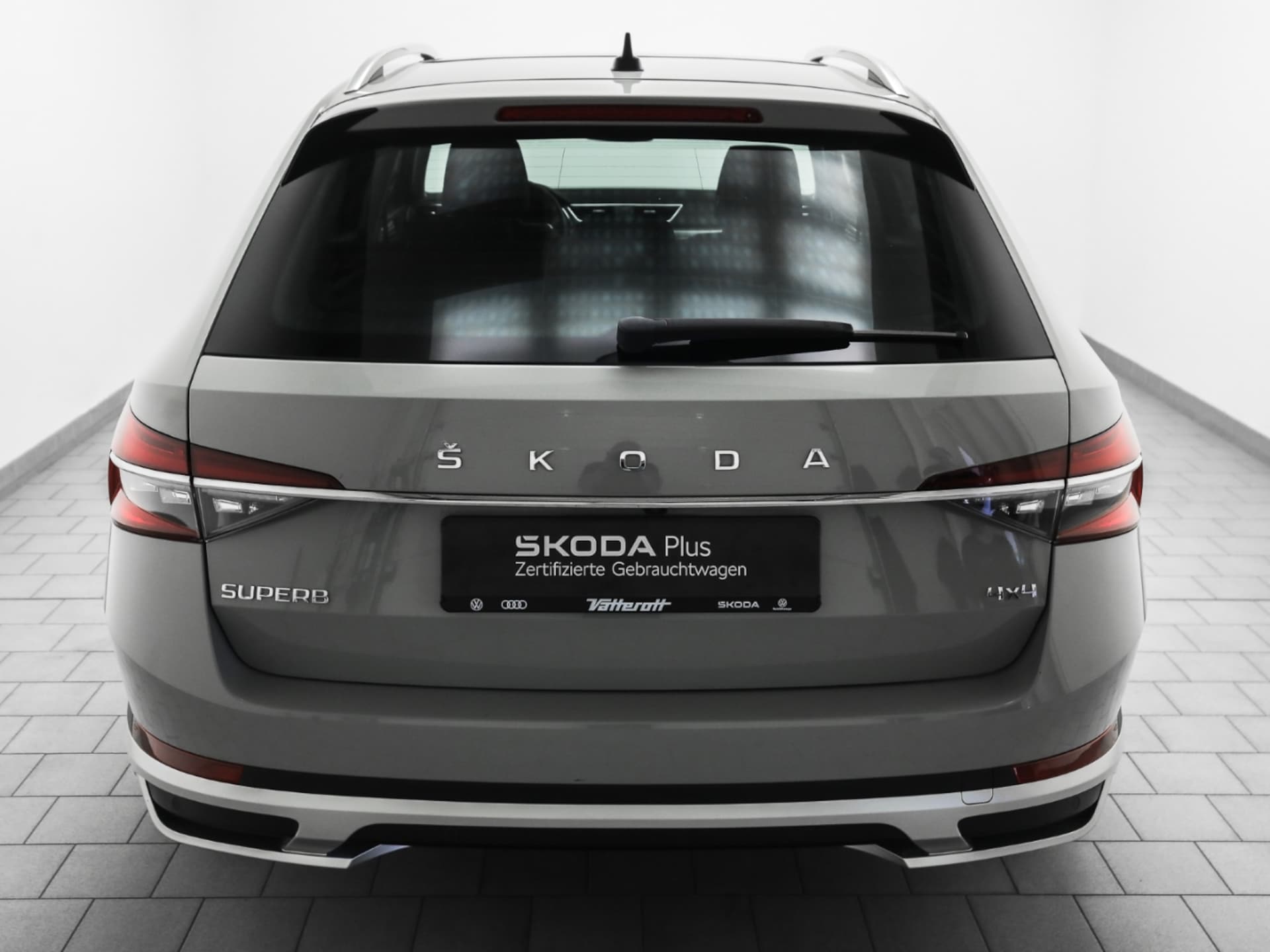 Skoda Superb Combi Scout