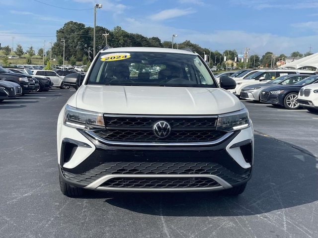 2024 Volkswagen Taos