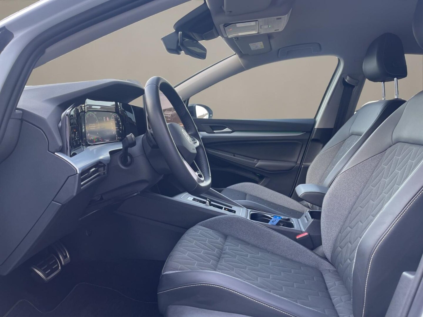 Volkswagen Golf – Bild 8