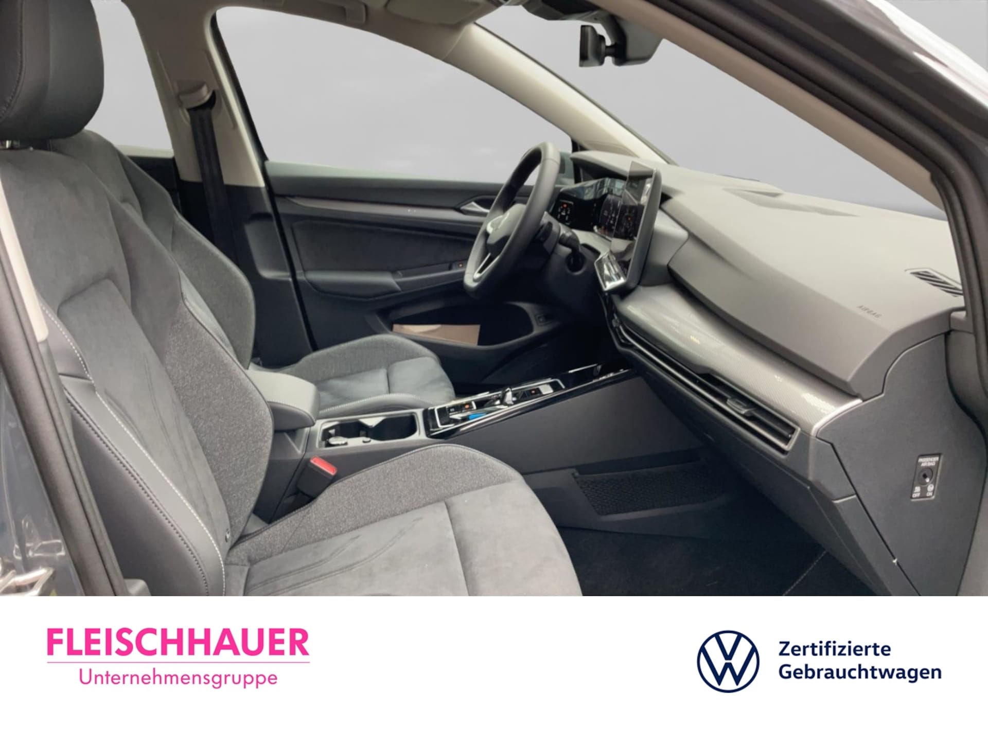 Volkswagen Golf Style