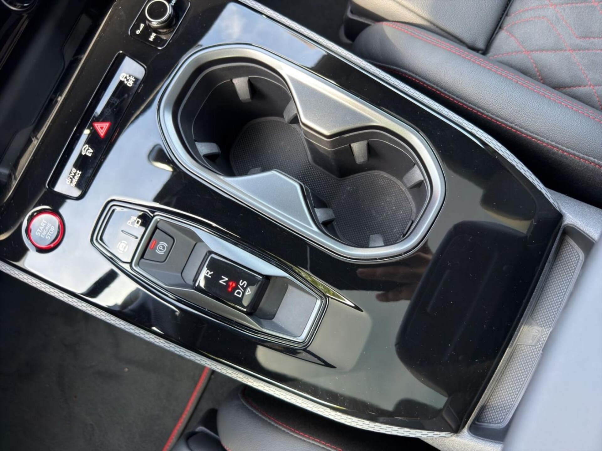 Audi A6 Avant e-hybrid