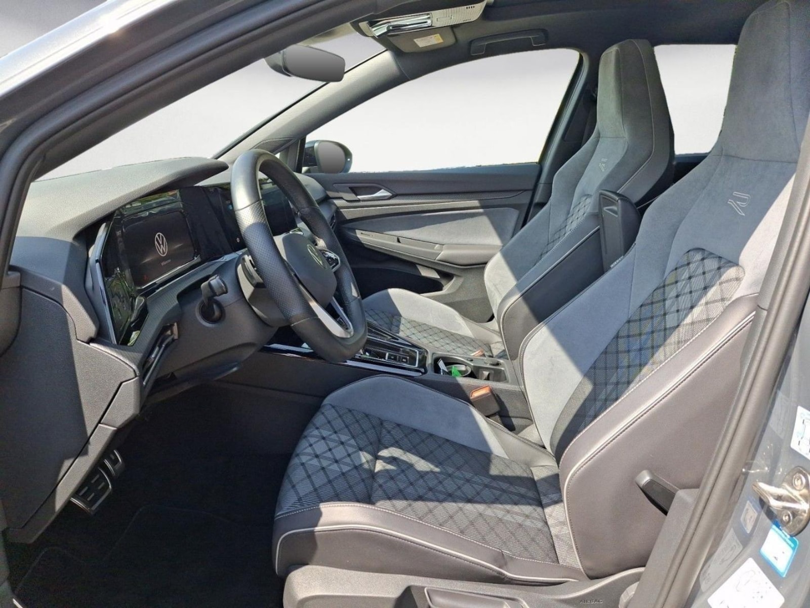 Volkswagen Golf – Bild 9
