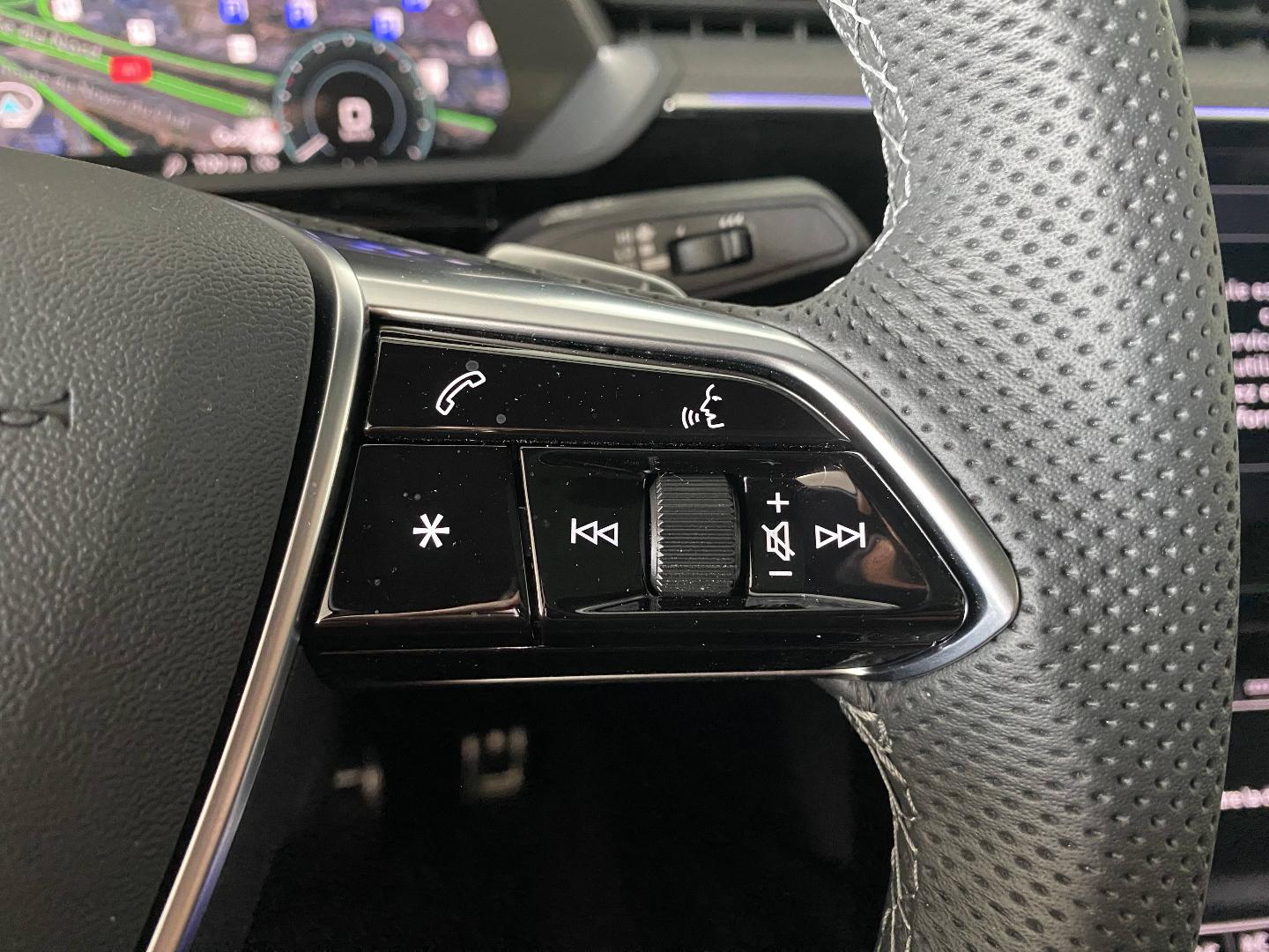 Image about Audi SQ8 Sportback e-tron SQ8 Sportback e-tron 370,00 kW