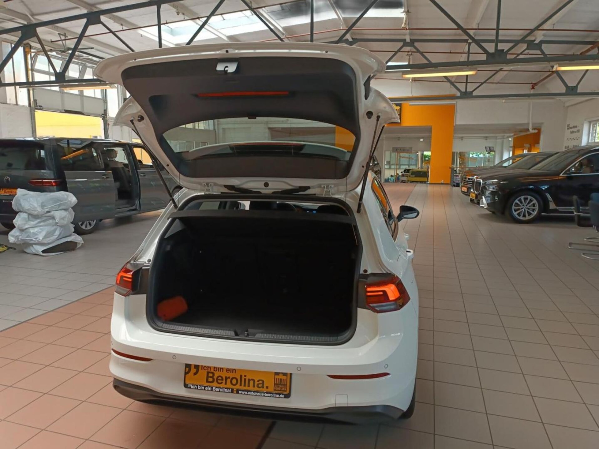 Volkswagen Golf Life