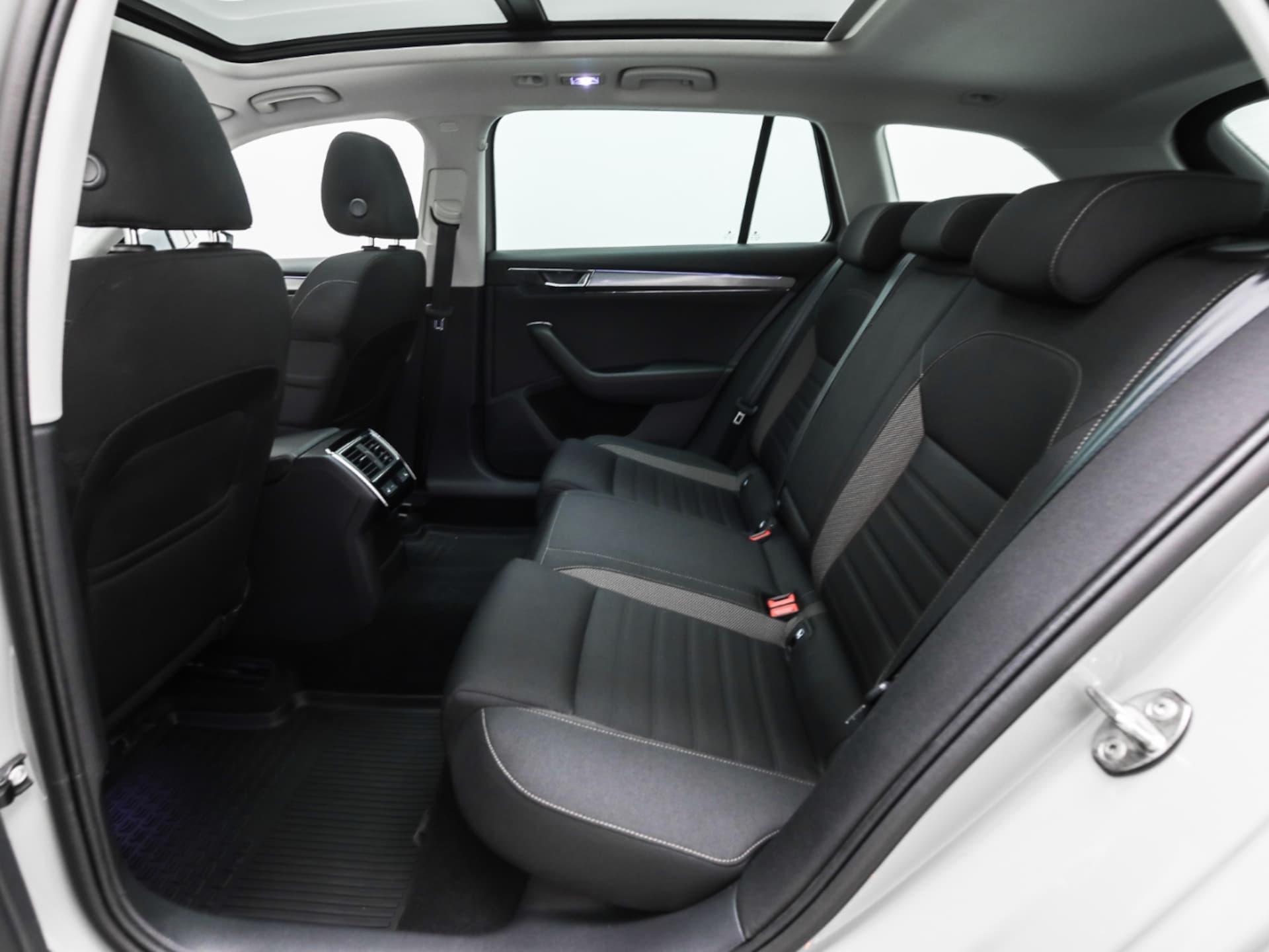 Skoda Superb Combi Scout