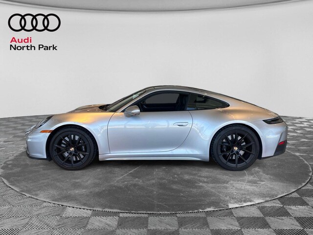 2025 Porsche
