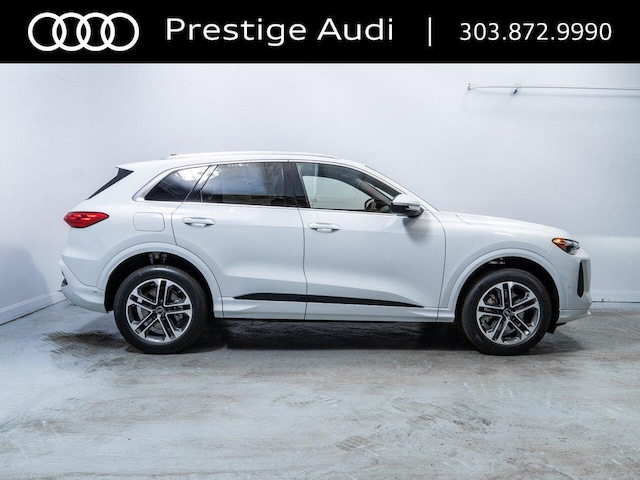 2025 Audi Q5 Premium - Photo 9