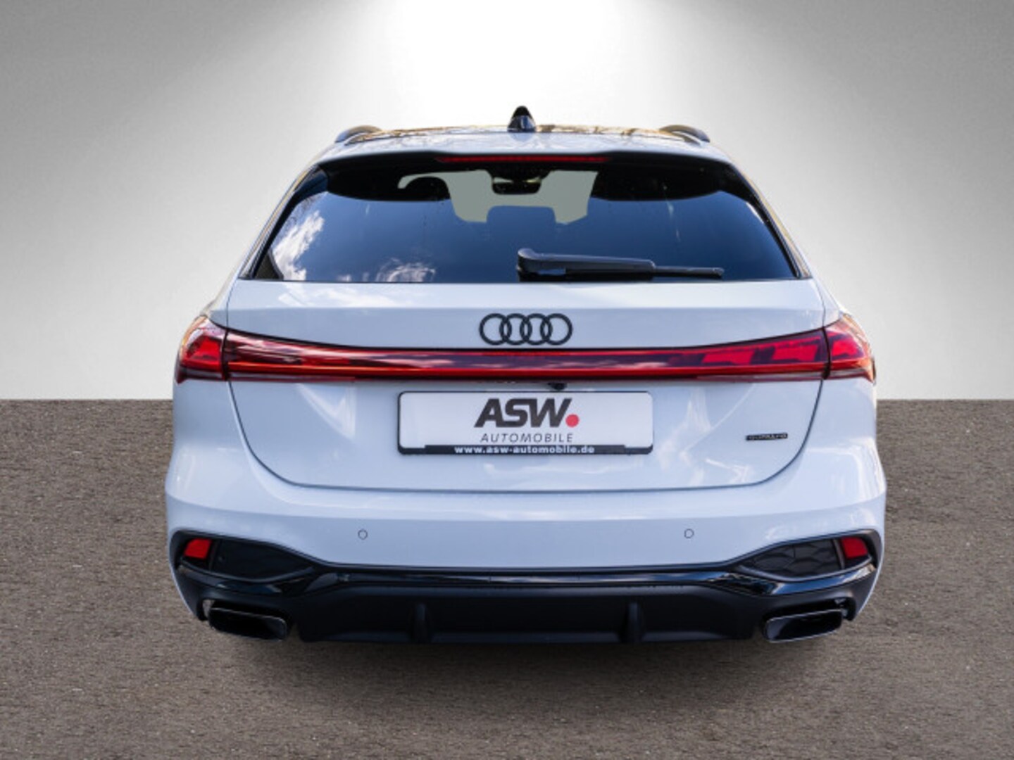 Bild über Audi A5 Avant e-hybrid e-hybrid quattro 270 kW S tronic - für weitere Informationen kontaktieren Sie den Audi Partner