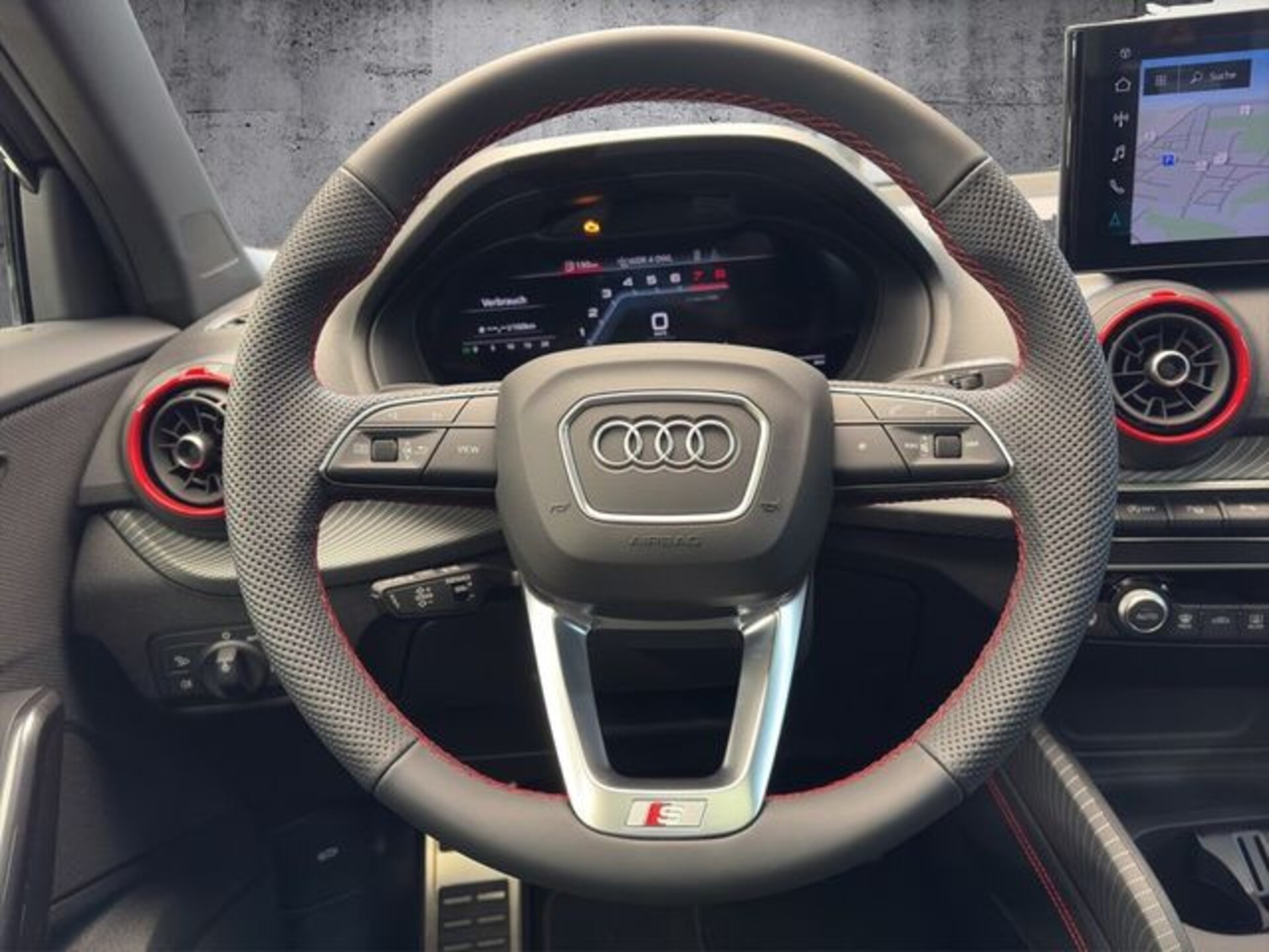 Audi SQ2