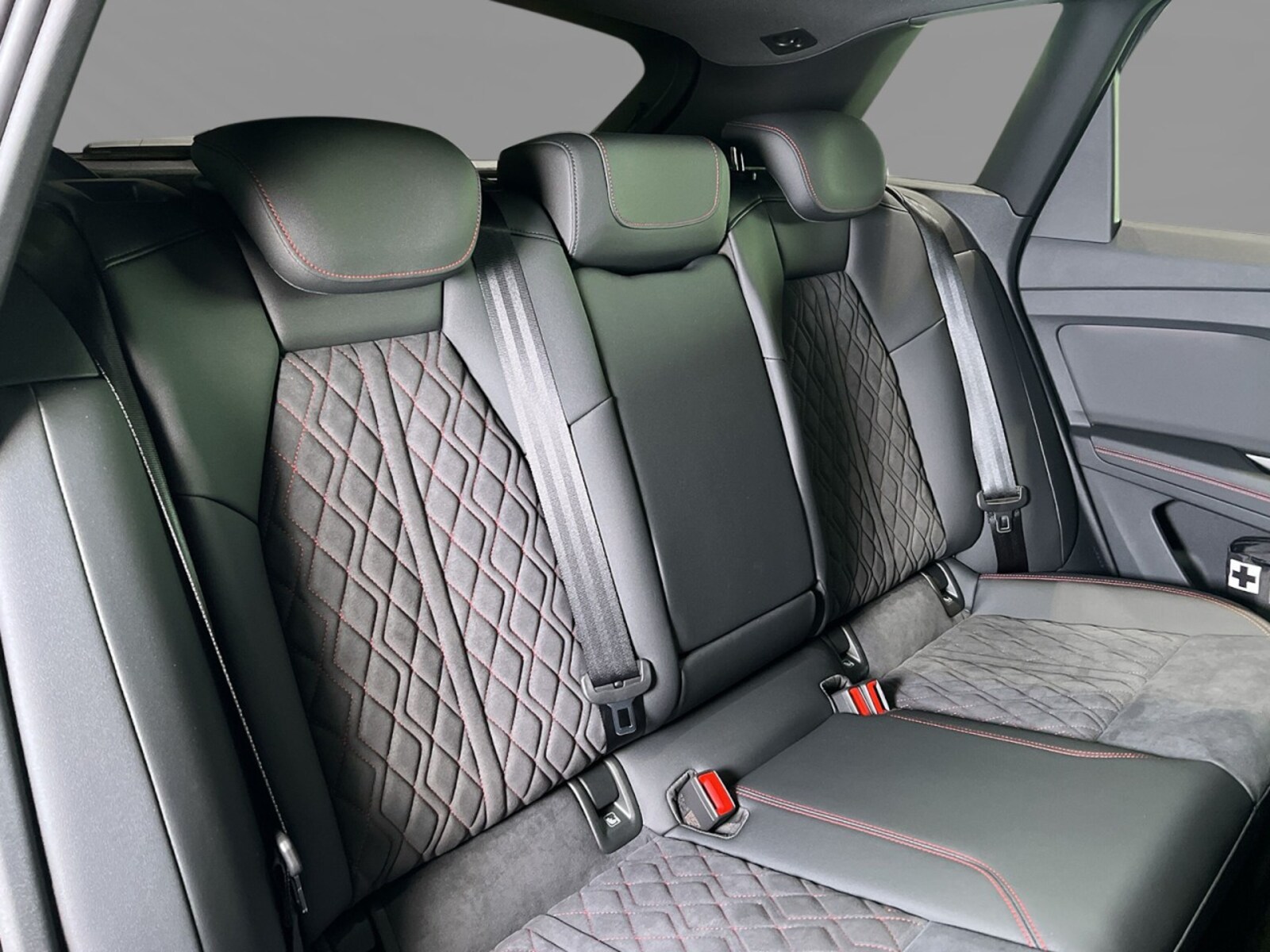 Audi Q4 e-tron – Bild 8