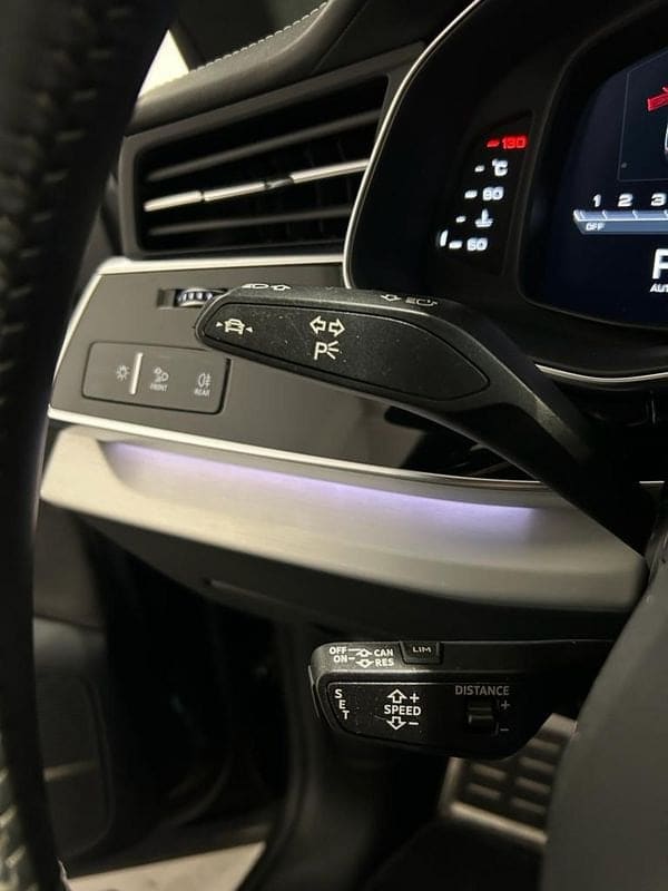 Image about Audi SQ8 SQ8 TDI 320 kW (435 PS) tiptronic