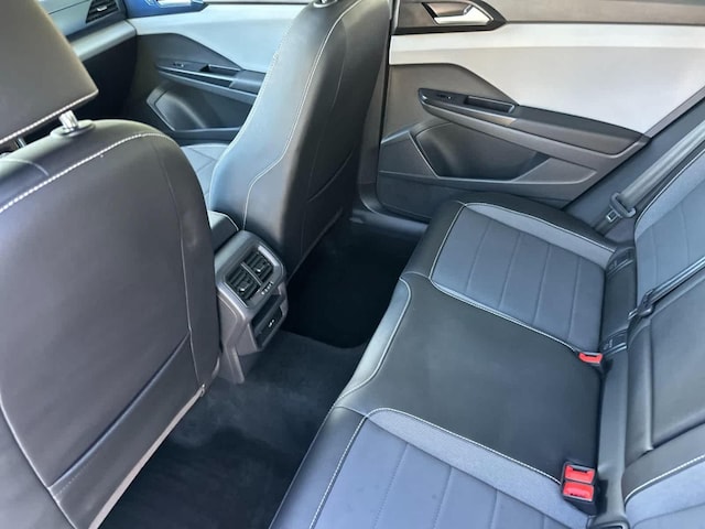 2023 Volkswagen Taos