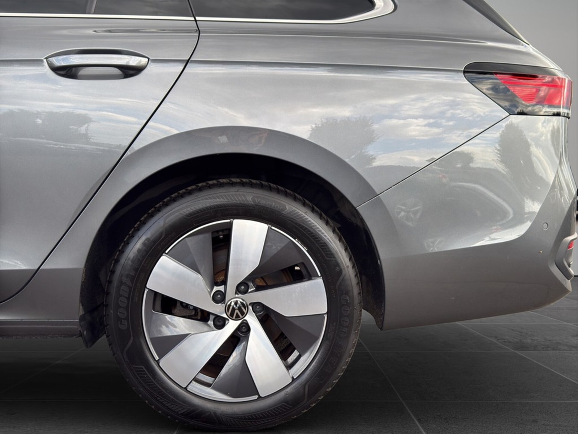 Volkswagen Passat Business