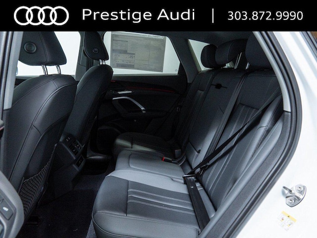 2025 Audi Q5 Premium - Photo 23
