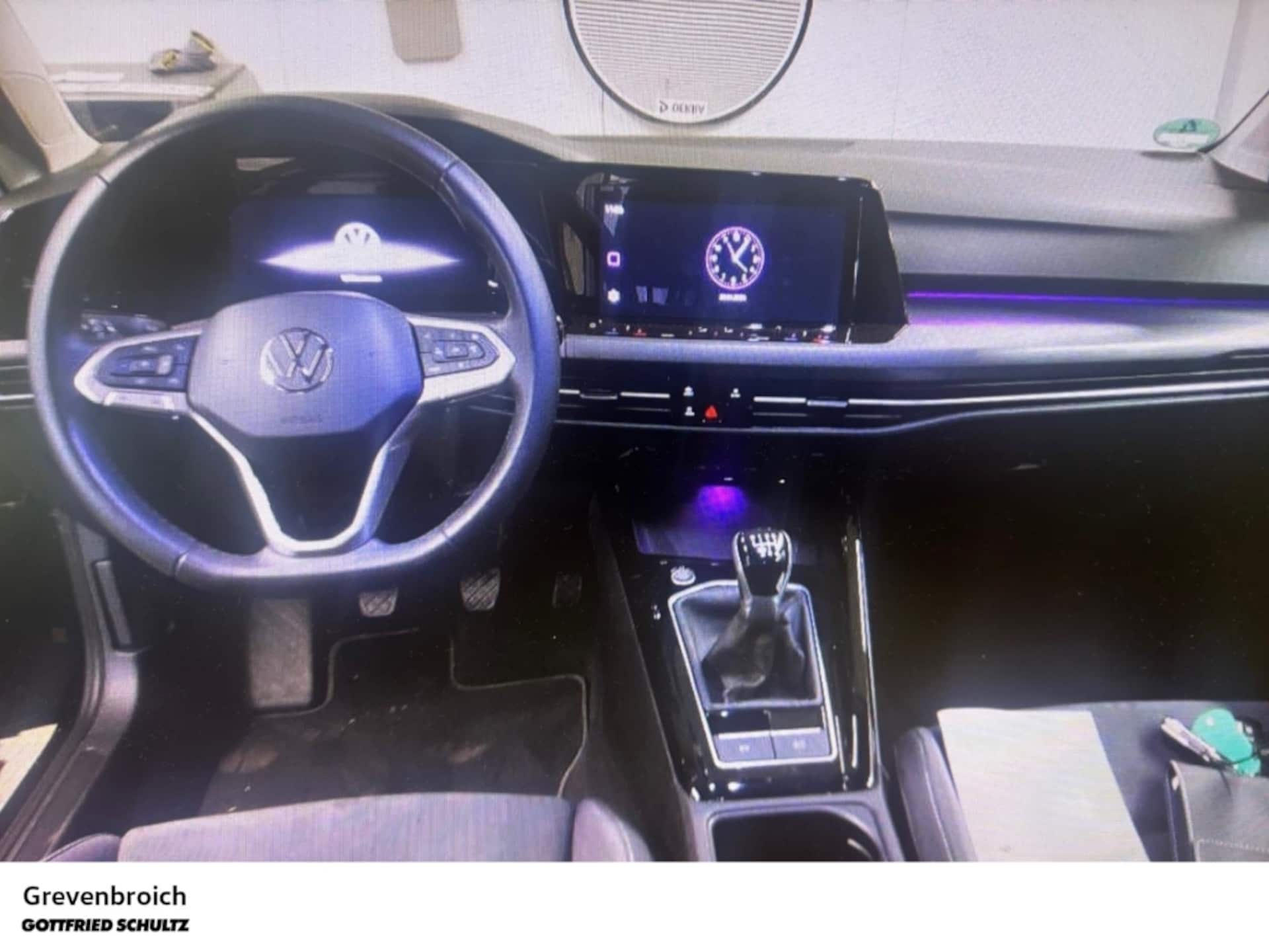Volkswagen Golf Style