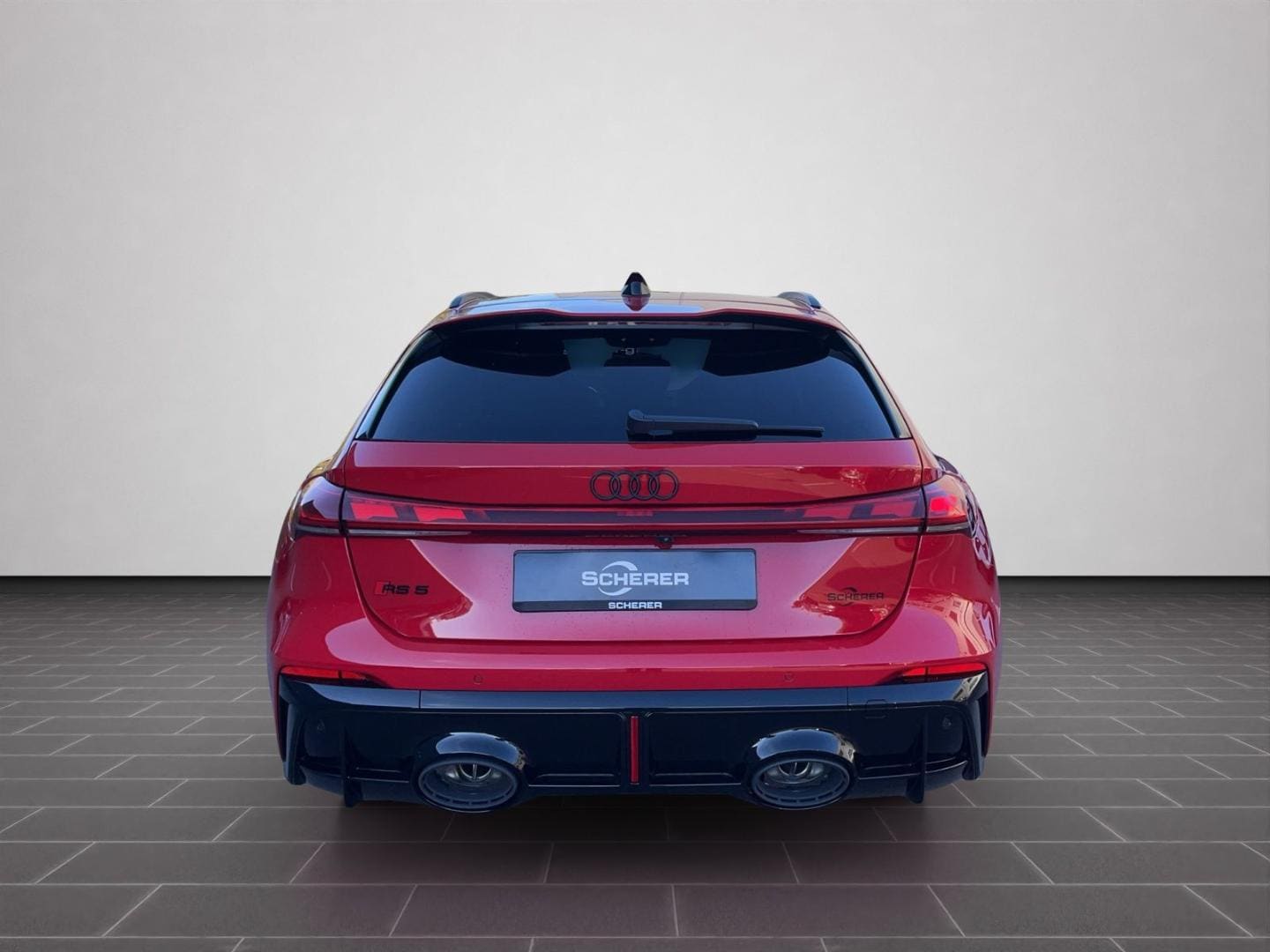 Bild über Audi RS 5 Avant quattro 470 kW tiptronic - für weitere Informationen kontaktieren Sie den Audi Partner