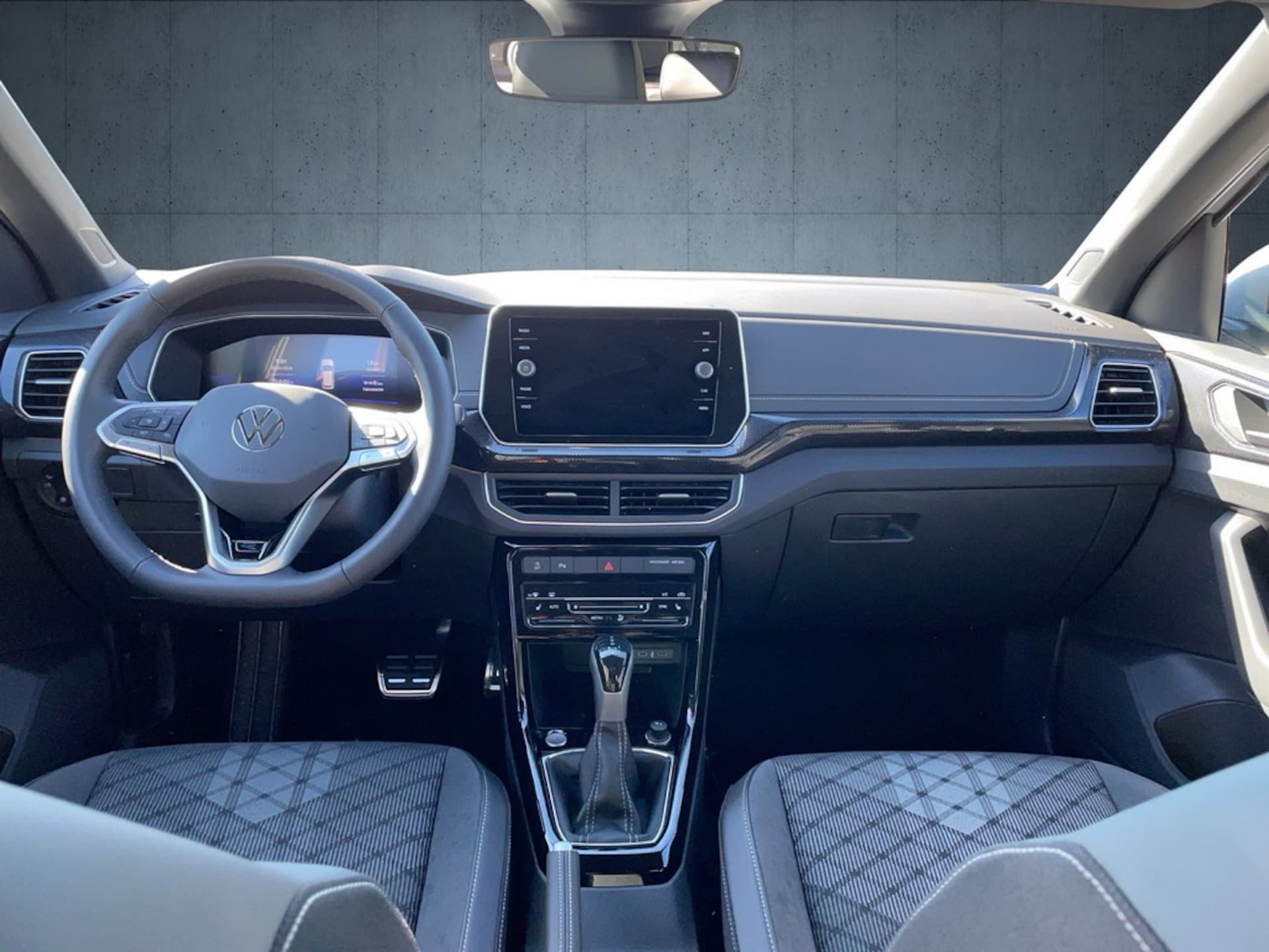 Volkswagen T-Cross Plus