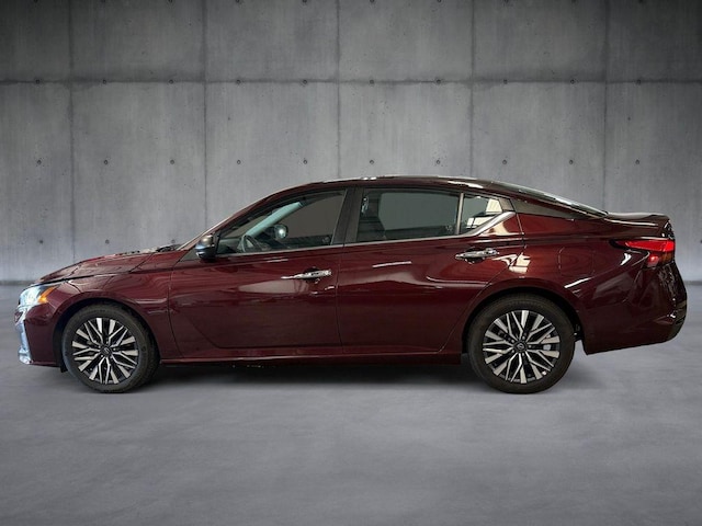 2025 Nissan Altima