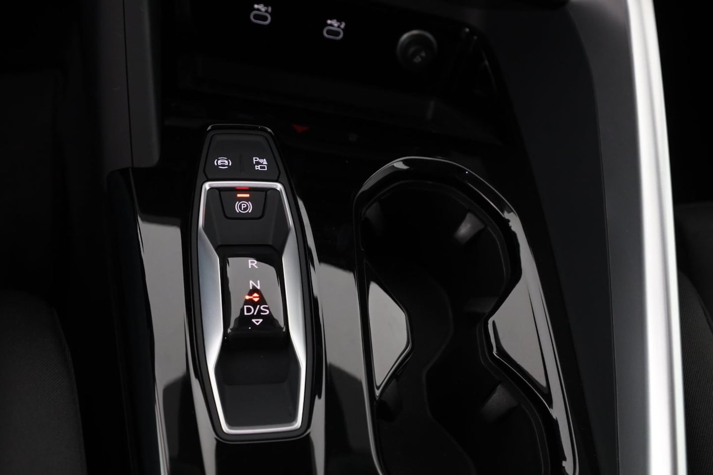 Bild über Audi Q5 SUV TFSI 150 kW S tronic - für weitere Informationen kontaktieren Sie den Audi Partner