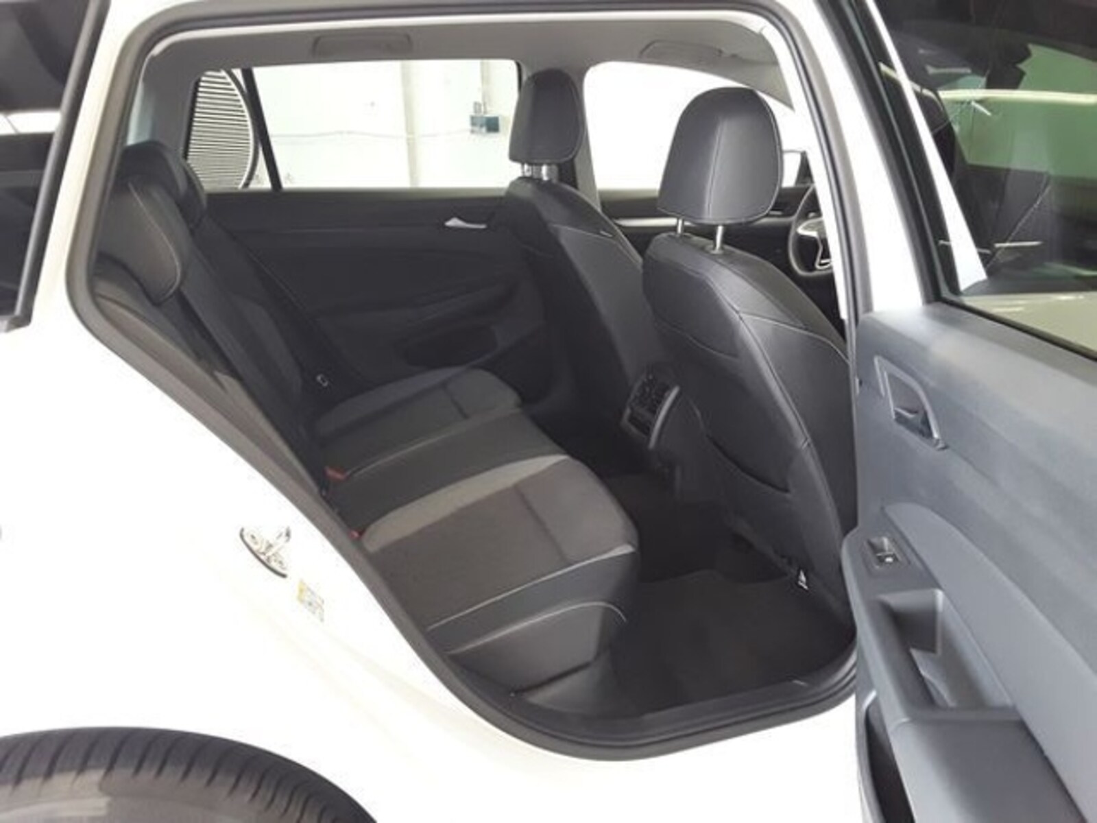 Volkswagen Golf Variant – Bild 6