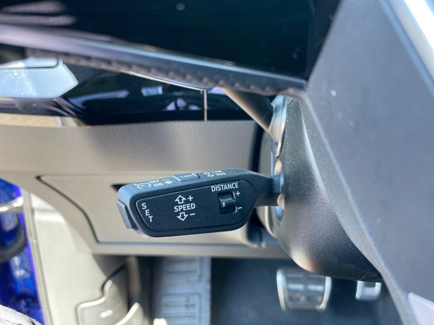 Image about Audi SQ8 e-tron e-tron quattro