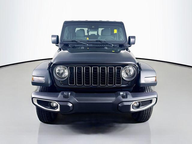 2025 Jeep Gladiator