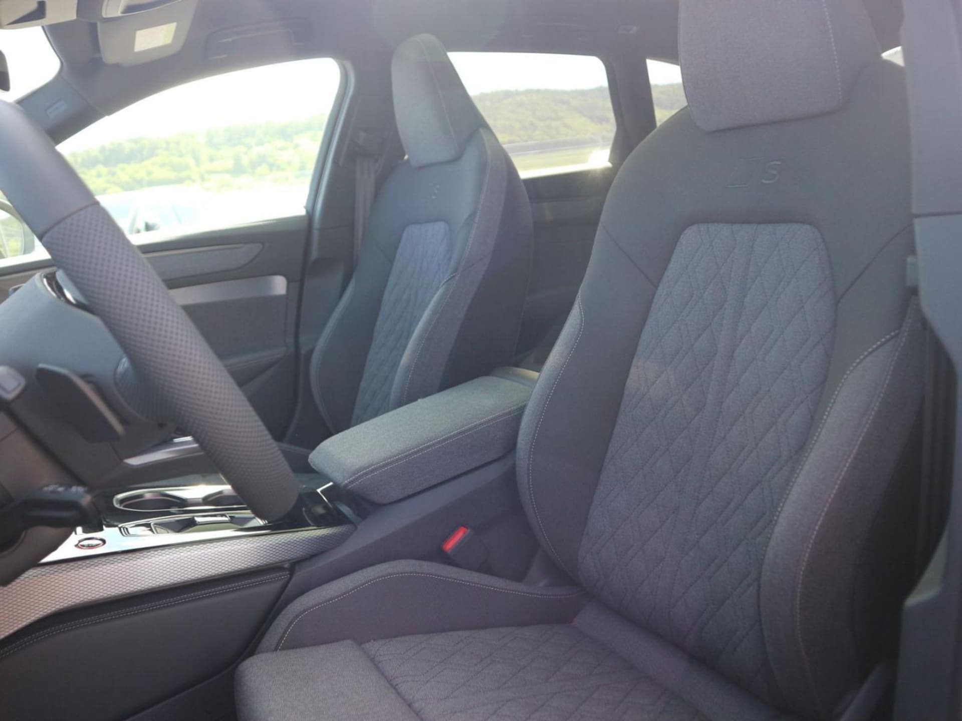 Audi A6 Avant edition one