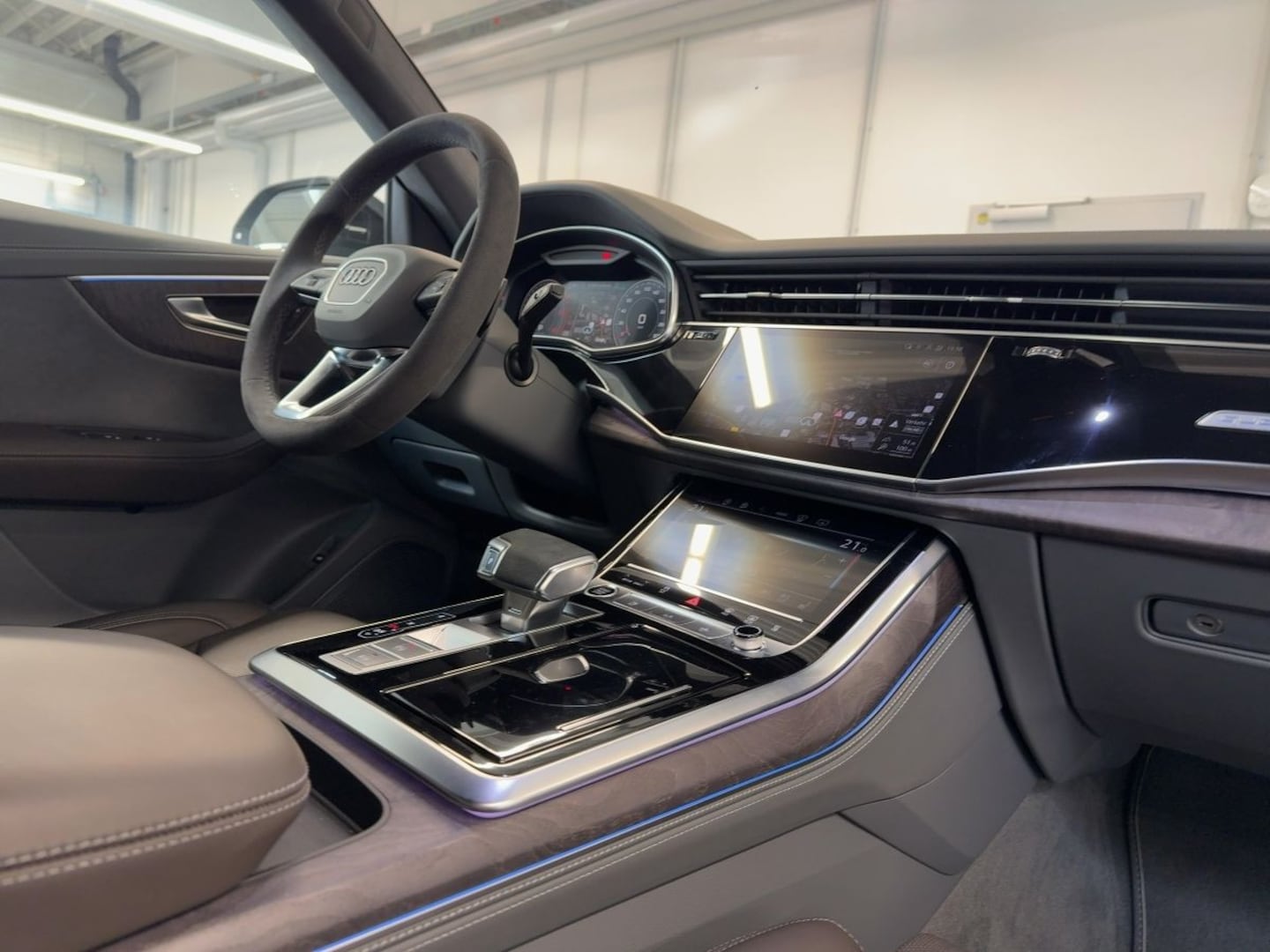 Bild über Audi Q8 SUV 50 TDI quattro tiptronic - für weitere Informationen kontaktieren Sie den Audi Partner