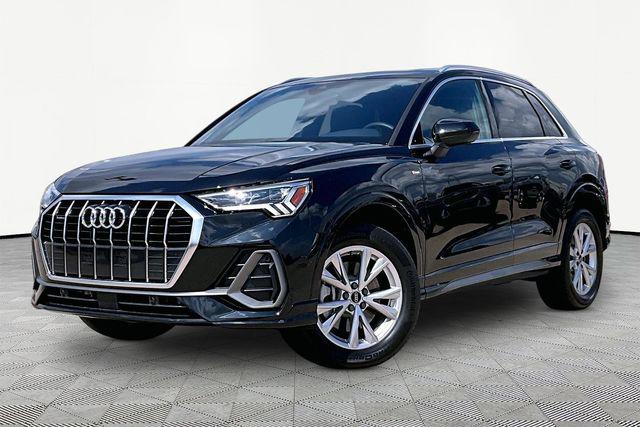 2025 Audi Q3 45 TFSI S Line Premium quattro's photo