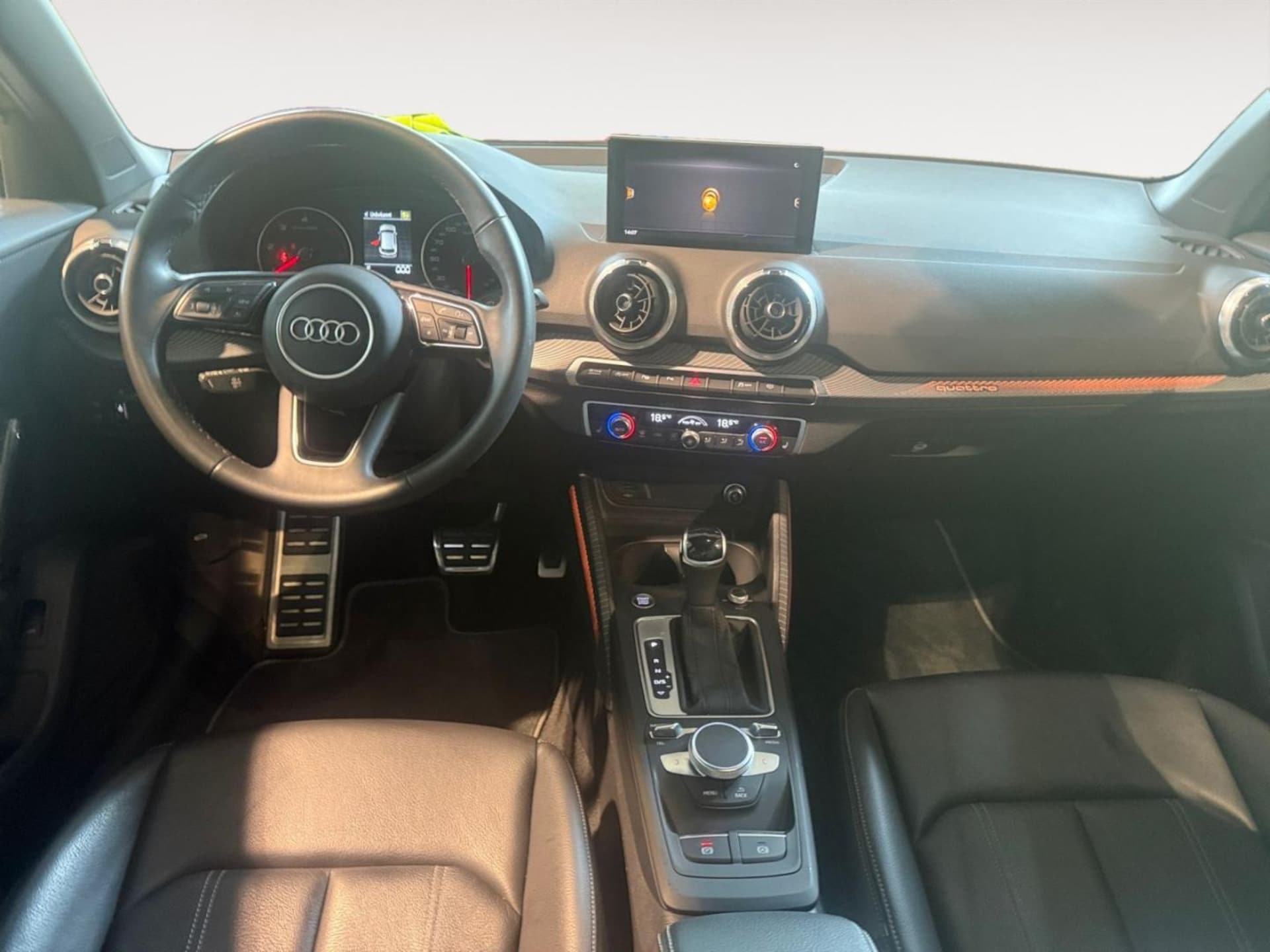 Audi Q2 S line