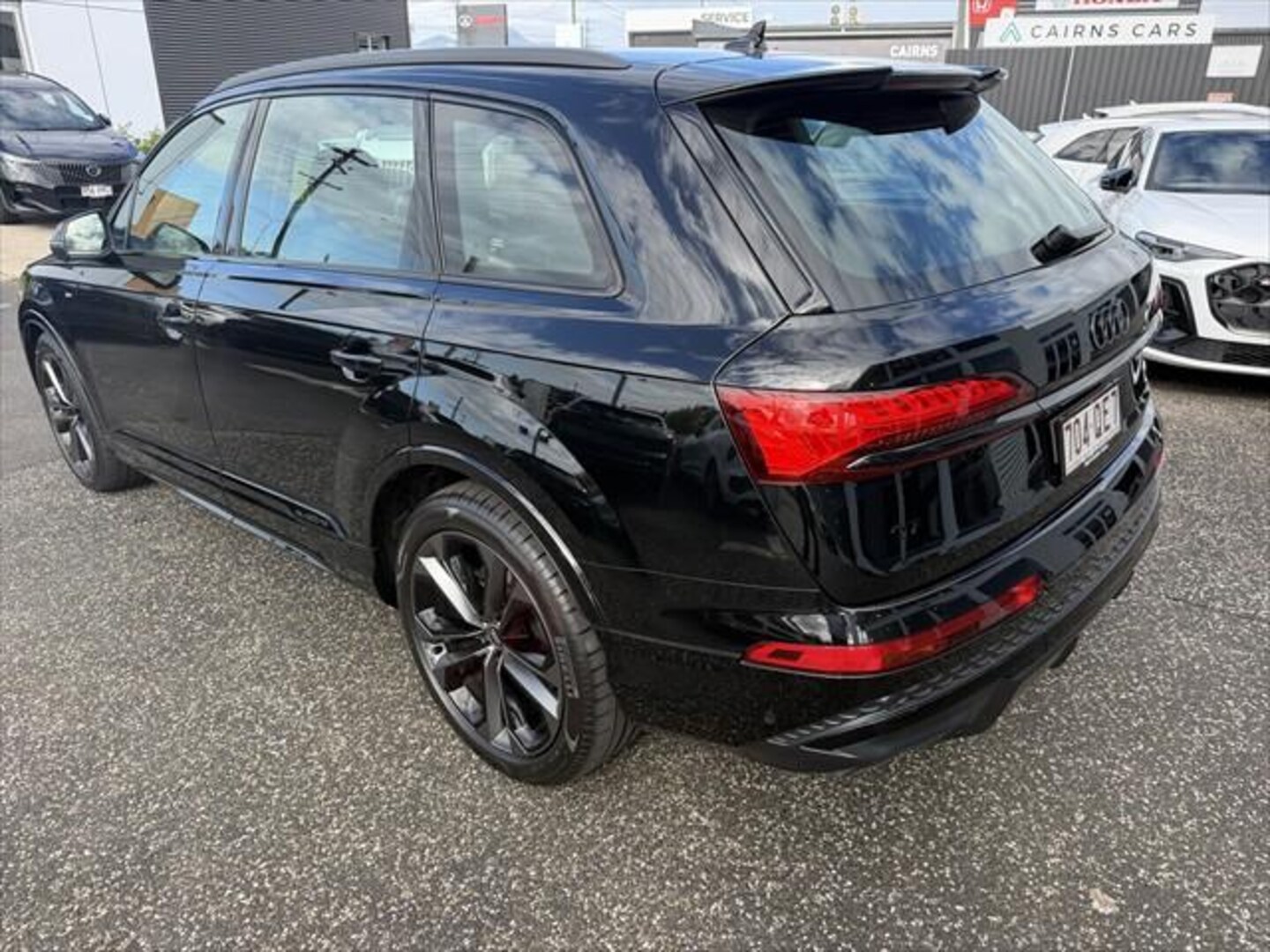 Image about Audi Q7 SUV TFSI quattro tiptronic