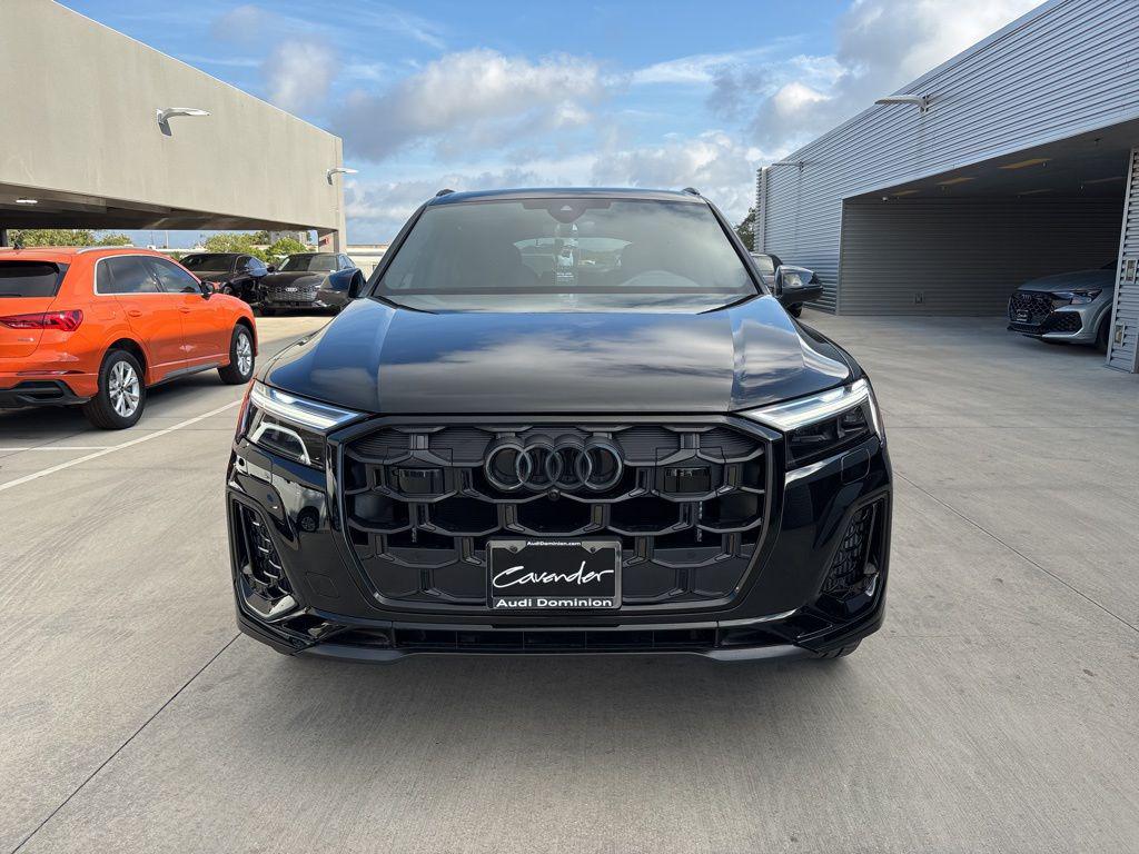 2026 Audi SQ7 Premium Plus - Photo 2