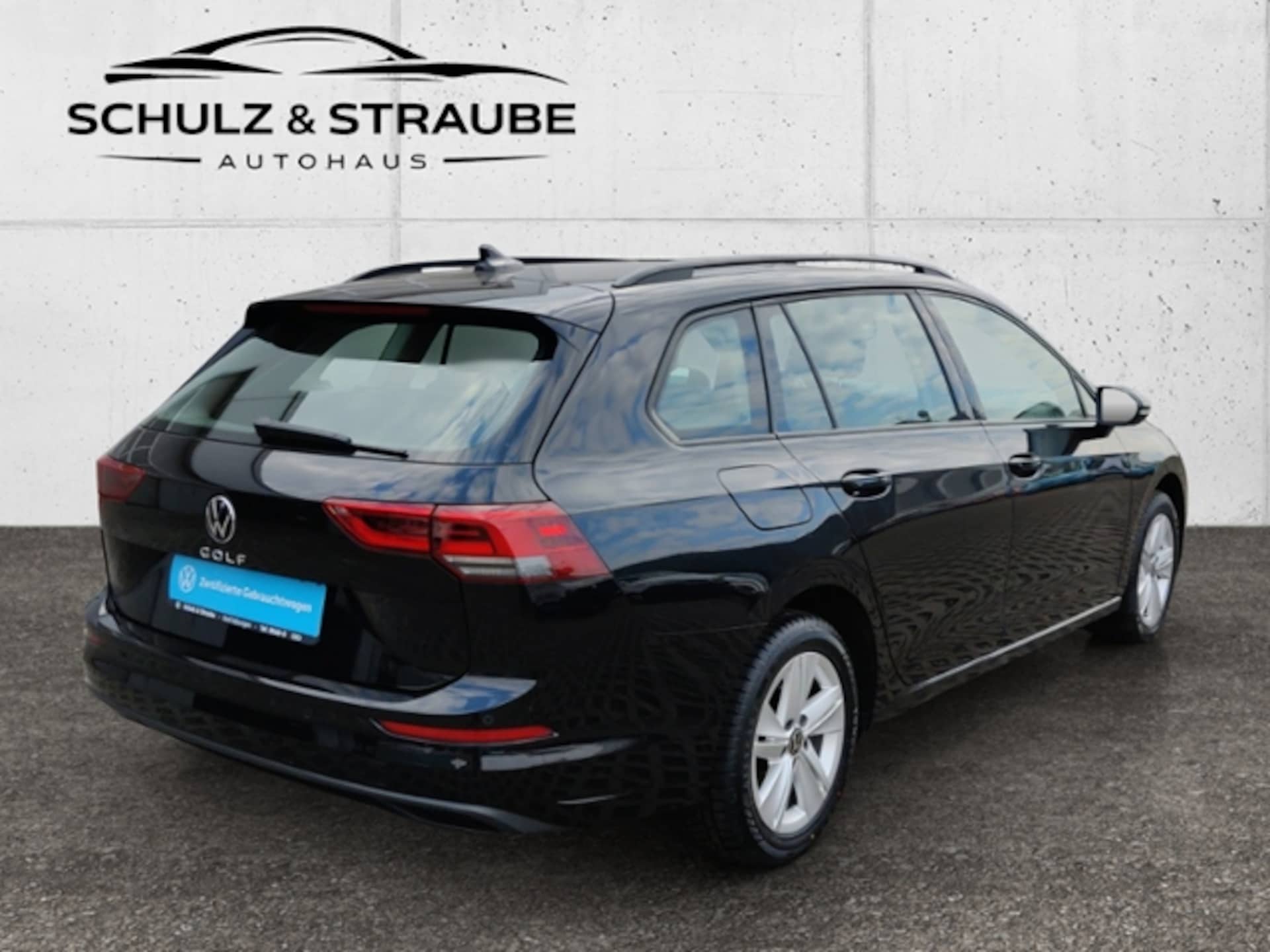Volkswagen Golf Variant Life
