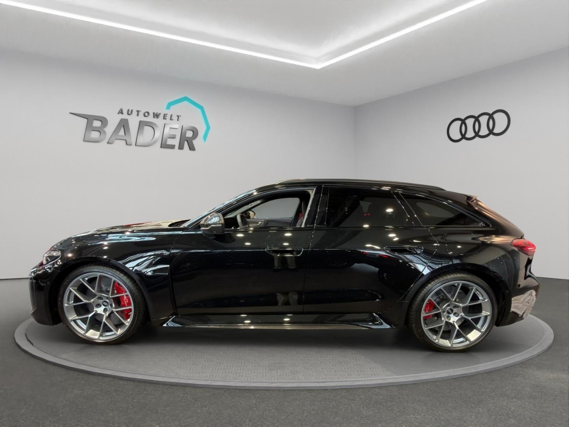 Audi RS 5 Avant