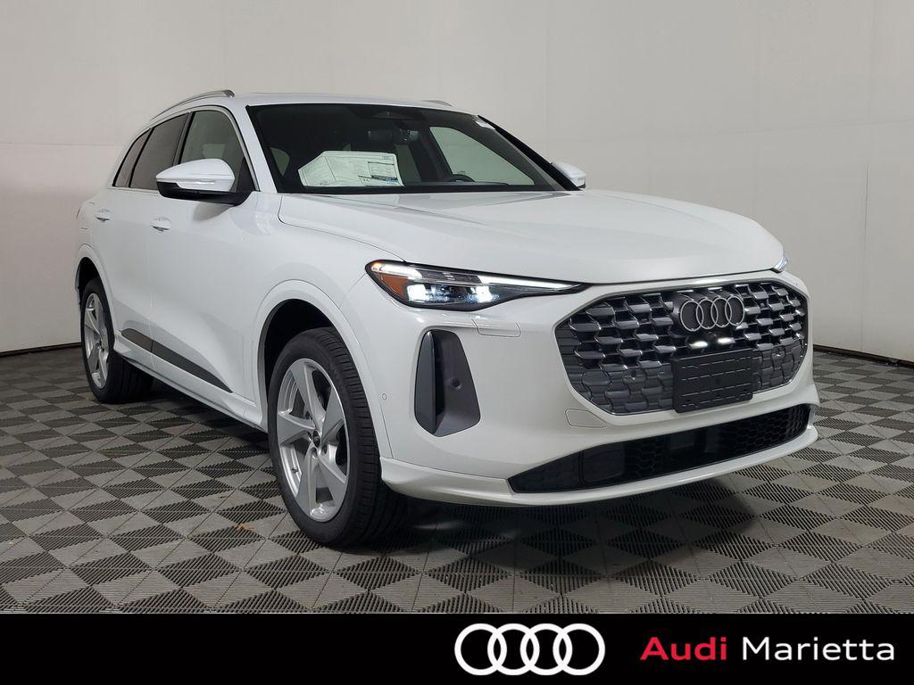 2026 Audi Q5 Premium Plus quattro's photo