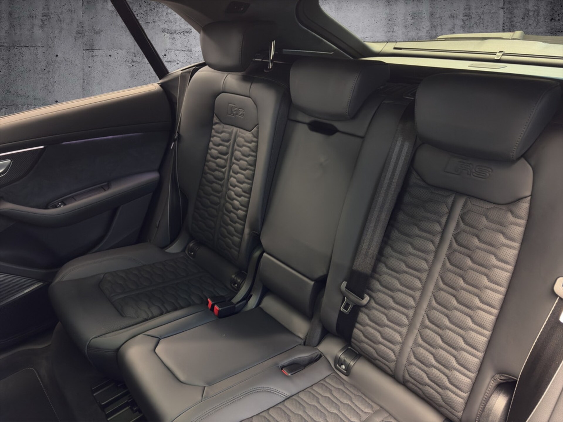 Audi RS Q8 SUV performance