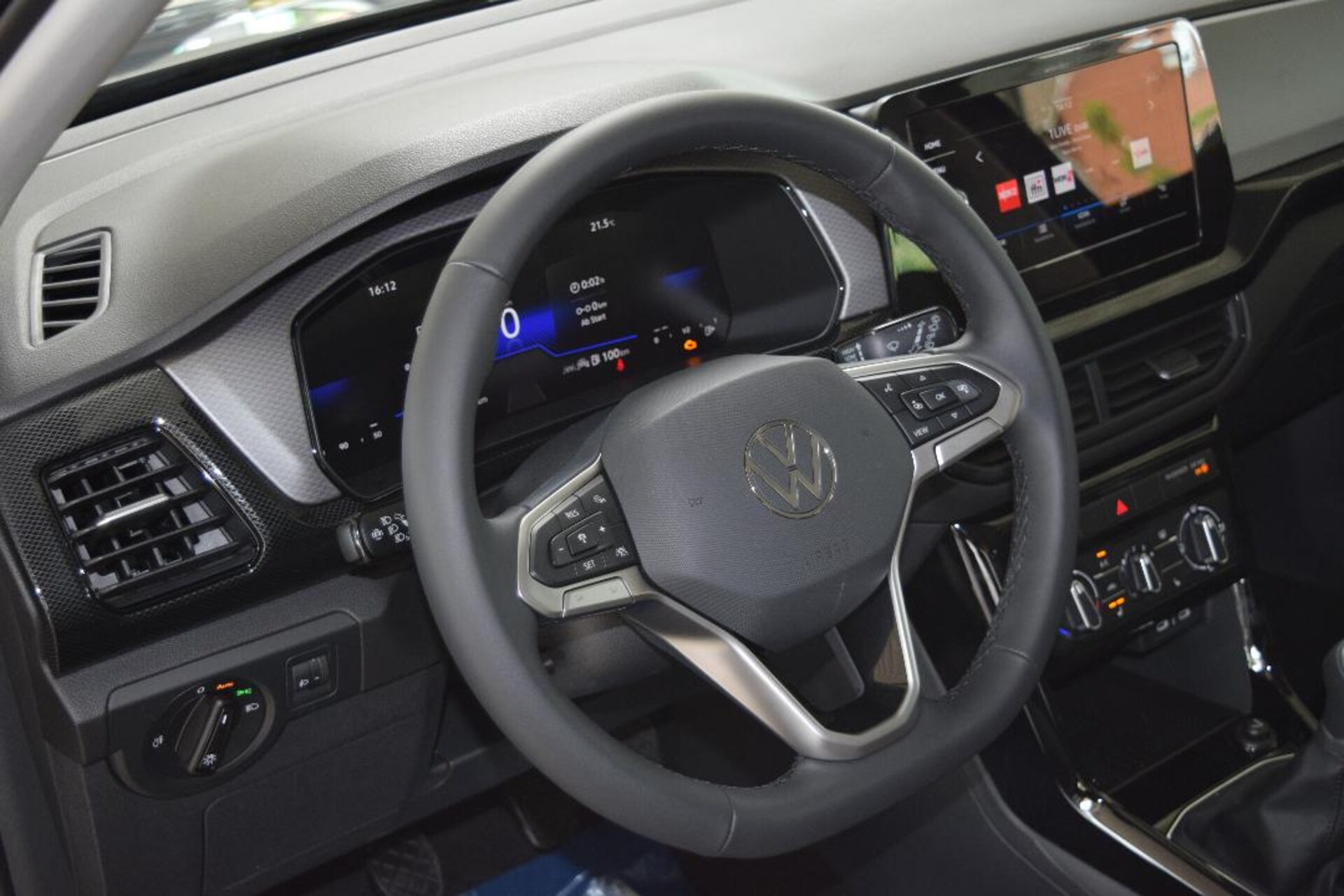 Volkswagen T-Cross Life